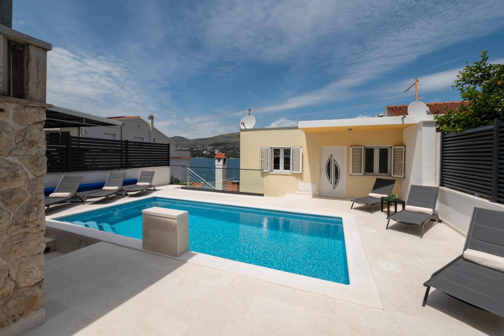 Lavanda Residence With Heated Pool Trogir Split Округ-Доньи Экстерьер фото
