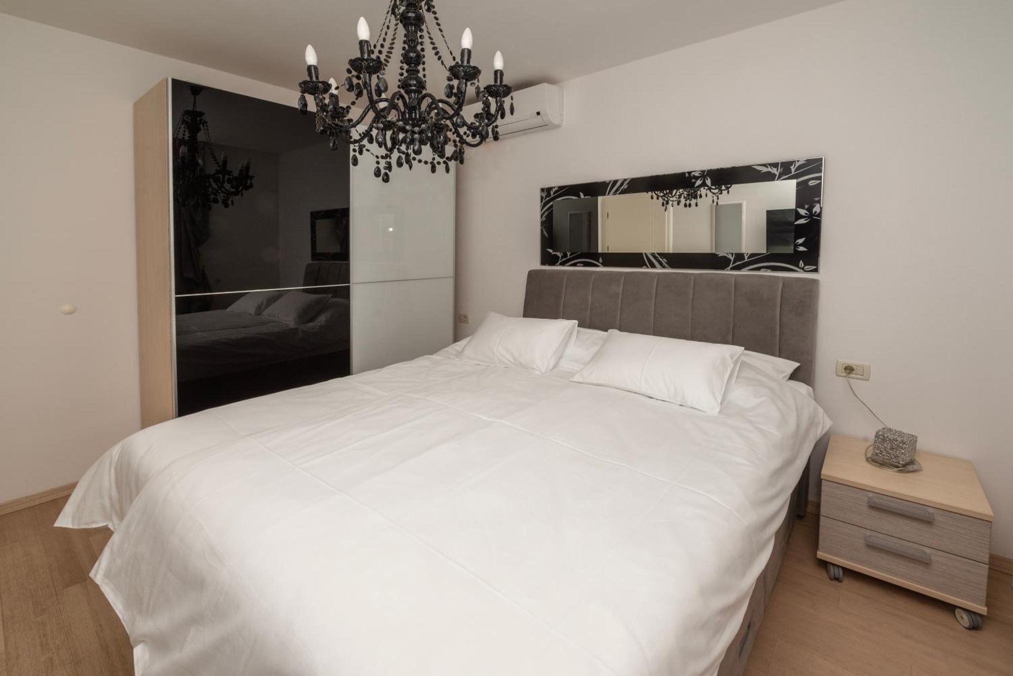 Lavanda Residence With Heated Pool Trogir Split Округ-Доньи Экстерьер фото